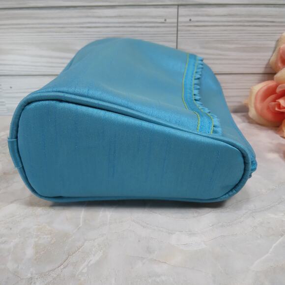 Pretty Little Cosmetic Bag in Turquoise Blue by Estée Lauder Vtg '90s New-Unused - Picture 3 of 7